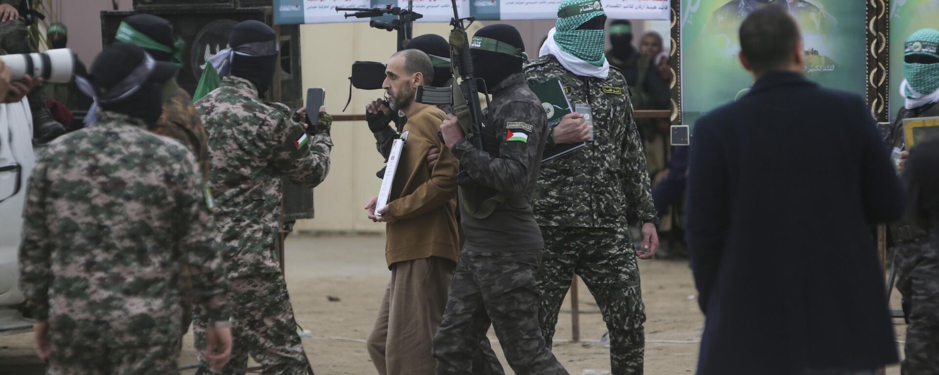 Prisioneros israelíes liberados - Sputnik Mundo, 1920, 06.03.2025