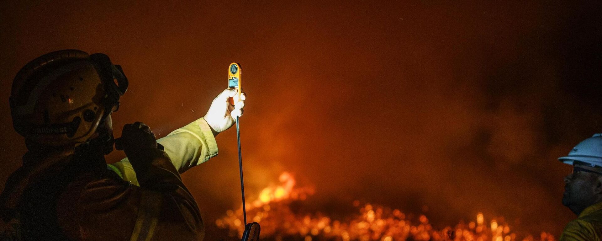 Incendio forestal en el sur de Argentina  - Sputnik Mundo, 1920, 09.02.2025