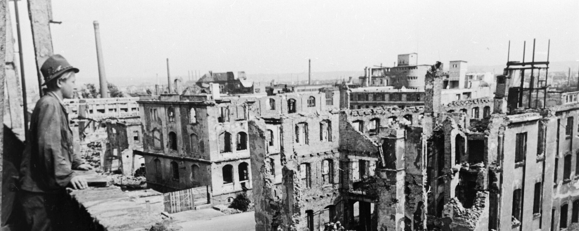 Развалины Дрездена - Sputnik Mundo, 1920, 13.02.2025