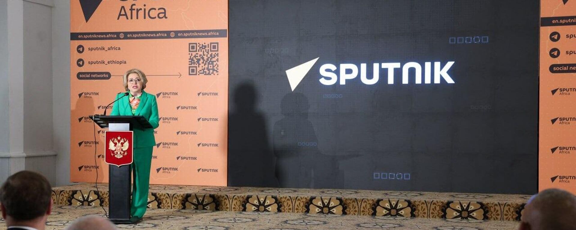Valentina Matvienko, presidenta del Senado de Rusia, durante la inauguración del nuevo centro editorial de Sputnik en Etiopía - Sputnik Mundo, 1920, 19.02.2025
