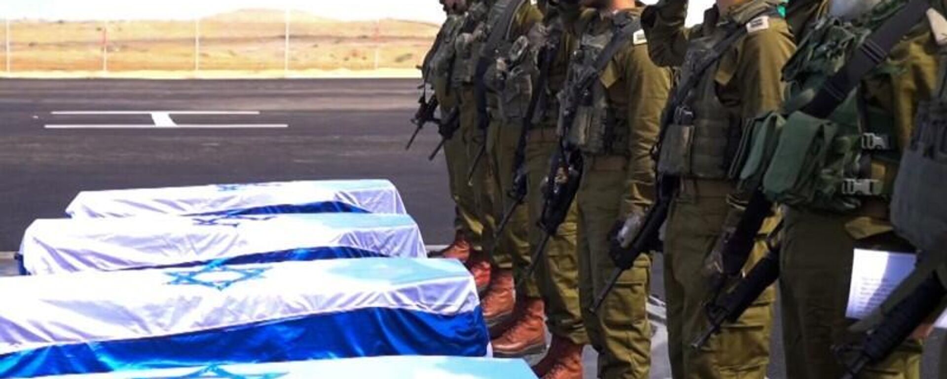 Hamás entregó los cuerpos de cuatro rehenes capturados en la operación del 7 octubre de 2023. - Sputnik Mundo, 1920, 21.02.2025
