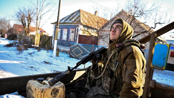 Soldado ruso  - Sputnik Mundo