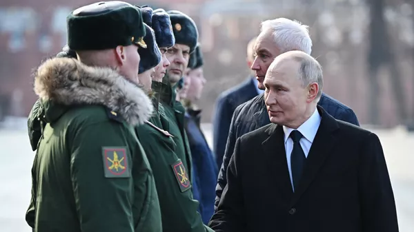 El Presidente de Rusia, Vladimir Putin en el Día del Defensor de la Patria - Sputnik Mundo
