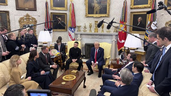 La reunión entre Volodímir Zelenski y el presidente de EEUU, Donald Trump, en la Casa Blanca - Sputnik Mundo