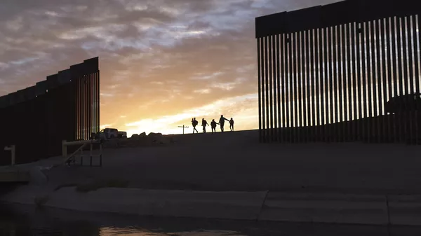 Frontera entre México y EEUU - Sputnik Mundo