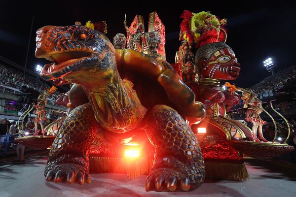 Cabe destacar, que el carnaval como festividad se celebra en todo Brasil: Sao Paulo, Salvador, Recife y otras ciudades y pueblos. - Sputnik Mundo
