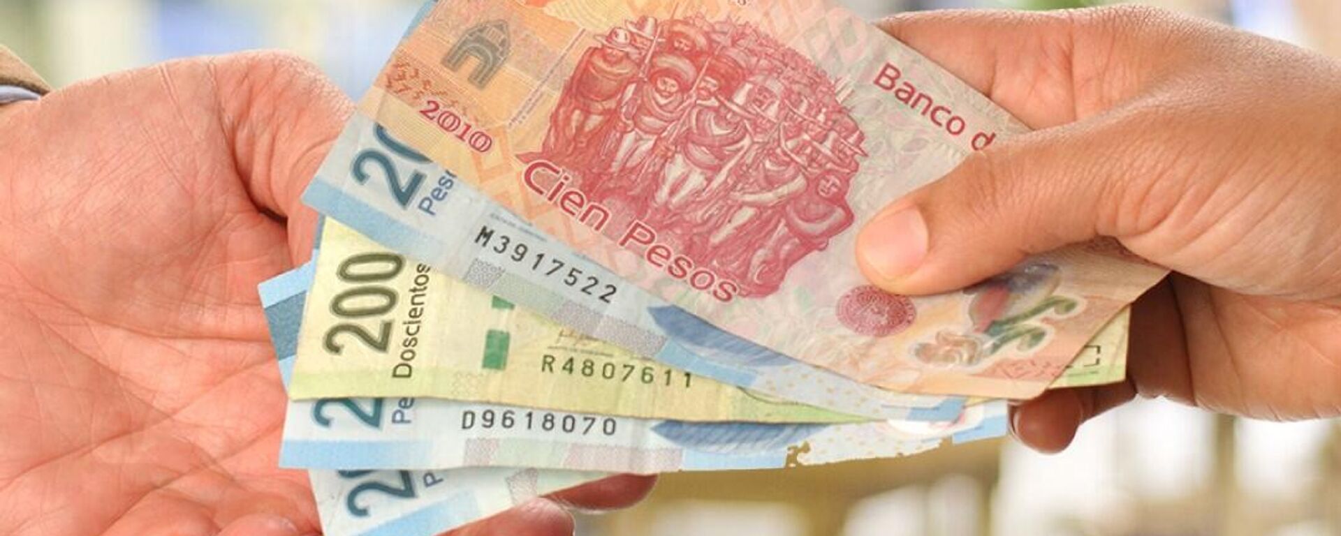 El peso mexicano es una de las monedas de mayor interés en los últimos tiempos. - Sputnik Mundo, 1920, 10.12.2025