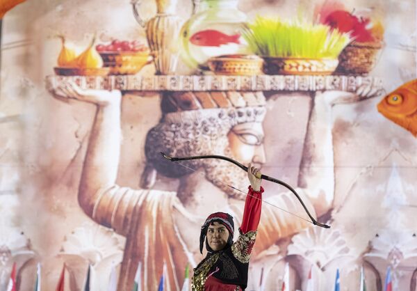 El día 13 del mes de Farvardin finaliza el fin de semana festivo, día en que la gente se toma un descanso de las celebraciones, sale a pasear e intenta estar más cerca de la naturaleza. - Sputnik Mundo