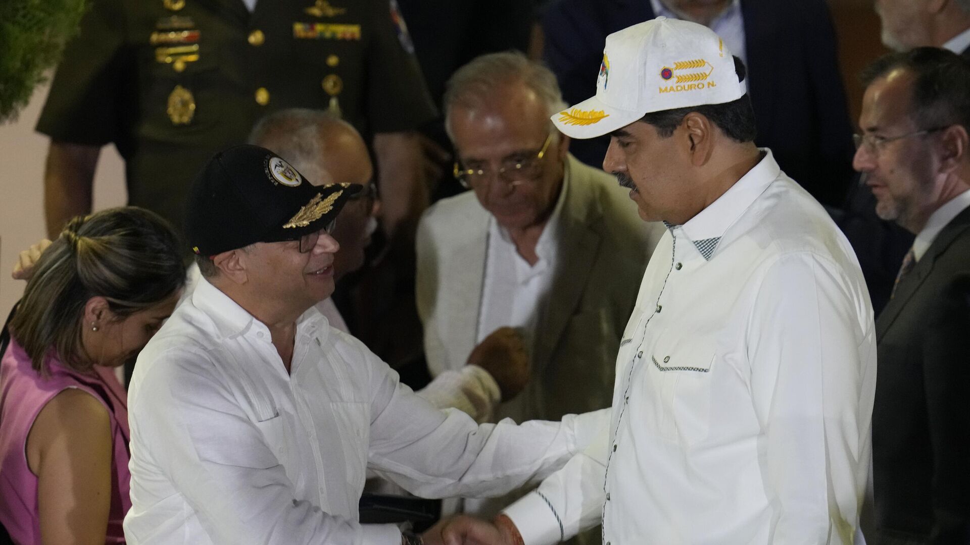 Gustavo Petro y Nicolás Maduro, presidentes de Colombia y Venezuela, respectivamente Gustavo Petro y Nicolás Maduro, presidentes de Colombia y Venezuela, respectivamente - Sputnik Mundo, 1920, 21.03.2025