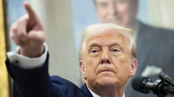 Donald Trump - Sputnik Mundo
