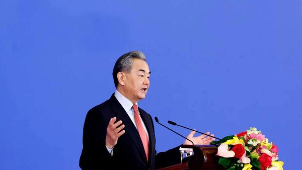 El ministro de Exteriores chino, Wang Yi - Sputnik Mundo