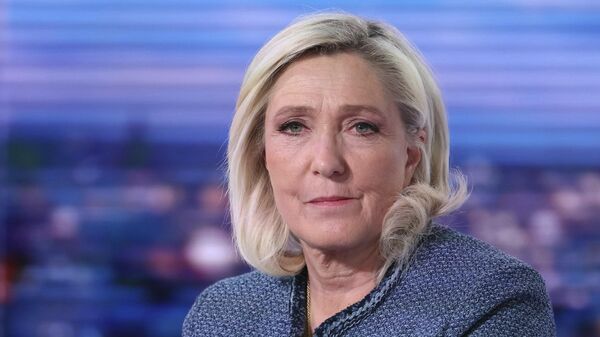 La líder de extrema derecha Marine Le Pen - Sputnik Mundo