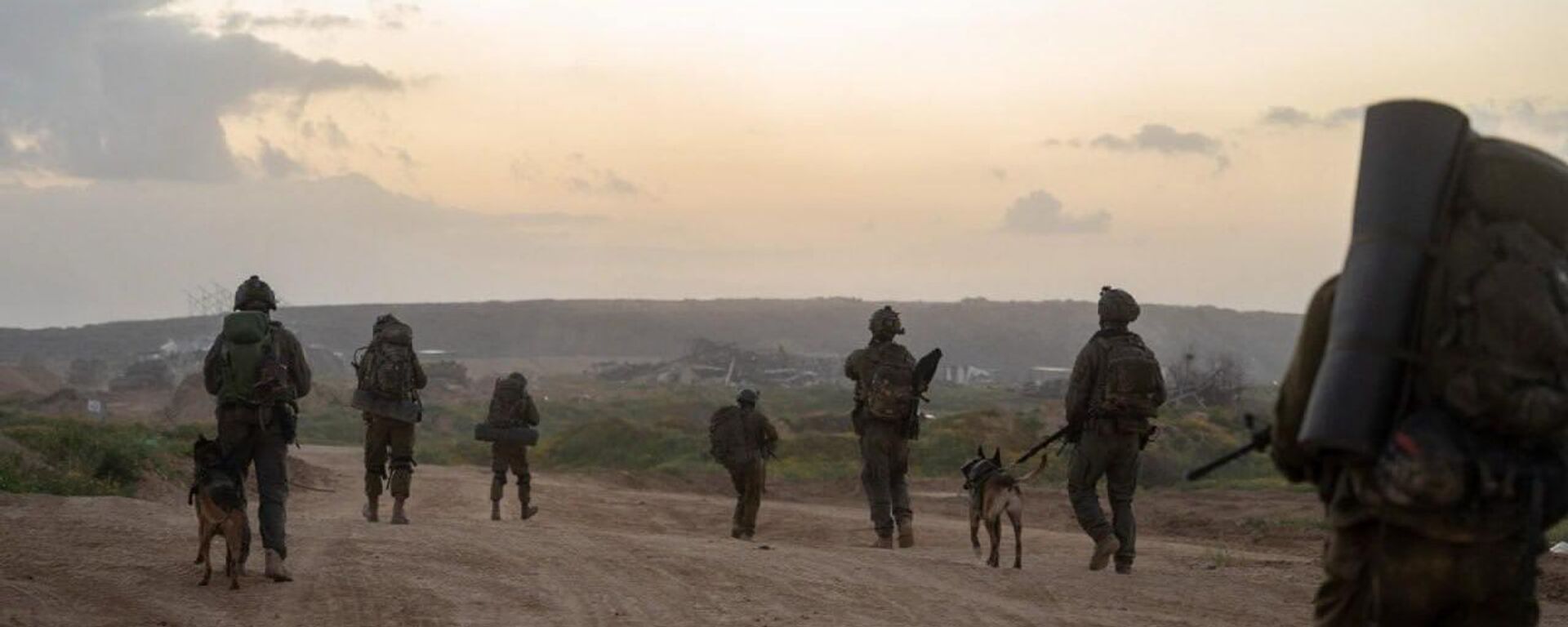🪖 Israel anuncia la ampliación de la operación terrestre en el norte de la Franja de Gaza - Sputnik Mundo, 1920, 04.04.2025