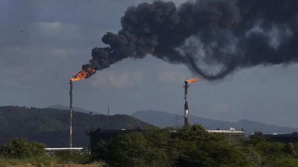 El petróleo es uno de los recursos más importantes a nivel mundial. - Sputnik Mundo