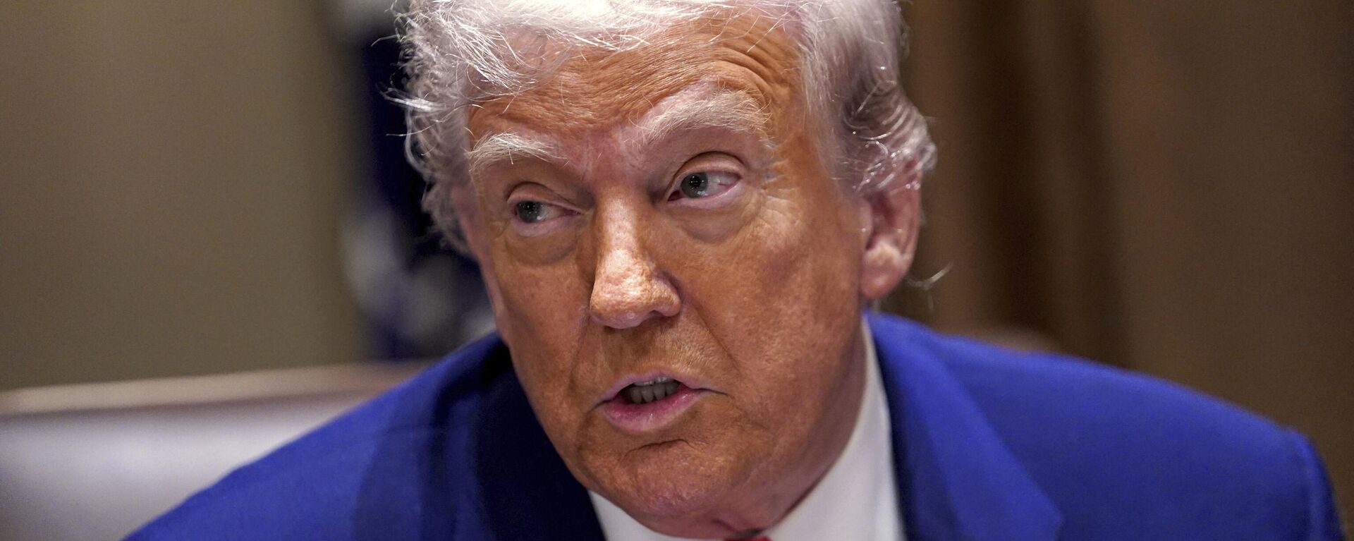 Donald Trump - Sputnik Mundo, 1920, 11.04.2025