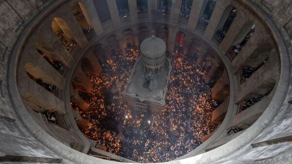 Ceremonia del Fuego Sagrado en Jerusalén  - Sputnik Mundo