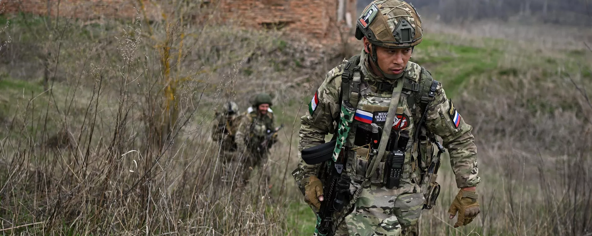 Soldados rusos en la región de Kursk  - Sputnik Mundo, 1920, 26.04.2025