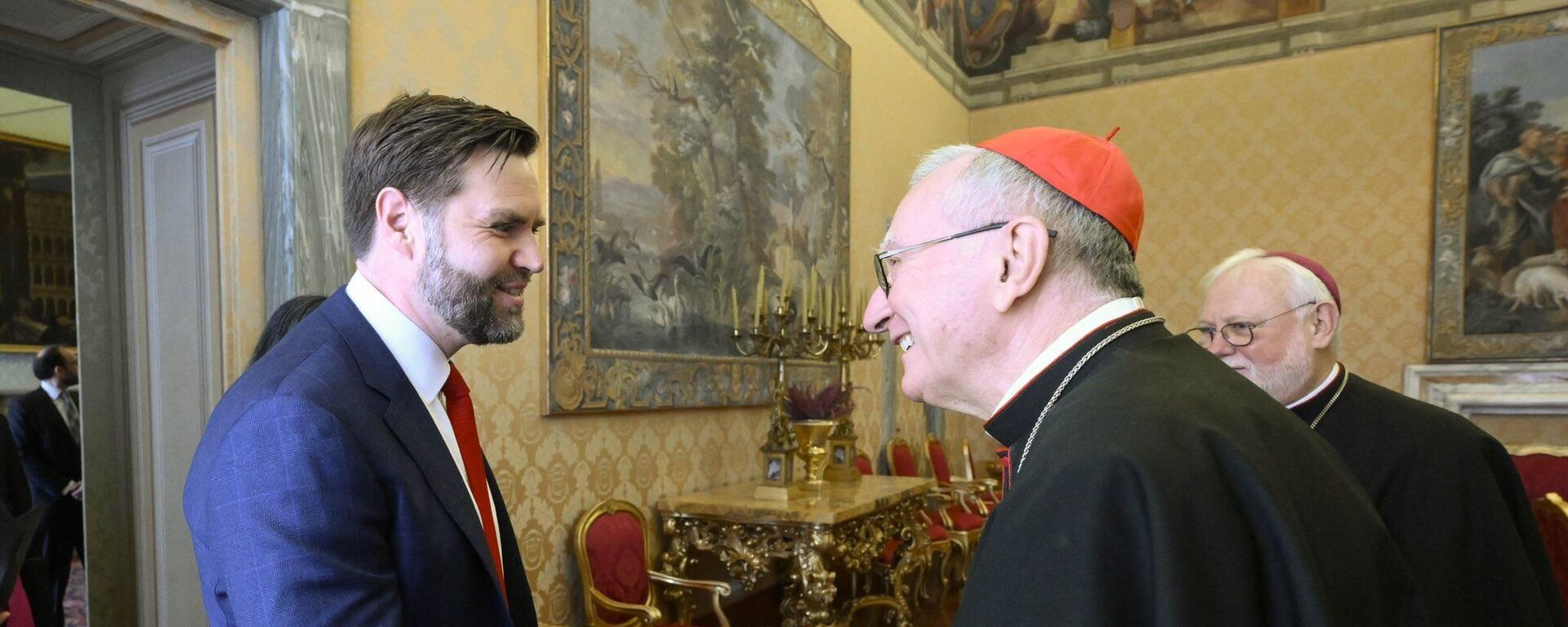 Reunión entre JD Vance y Pietro Parolin - Sputnik Mundo, 1920, 19.04.2025