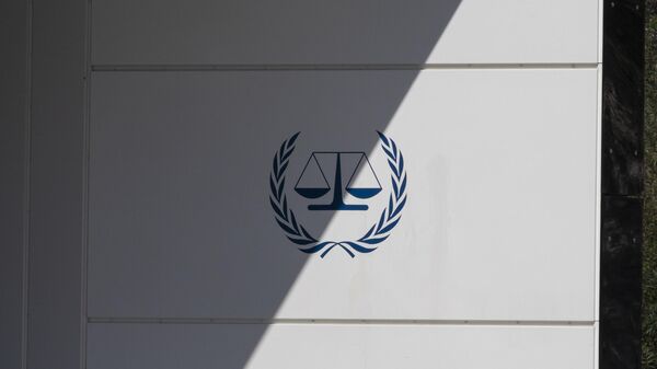 Logo de la Corte Penal Internacional (CPI) en el edificio de la sede - Sputnik Mundo