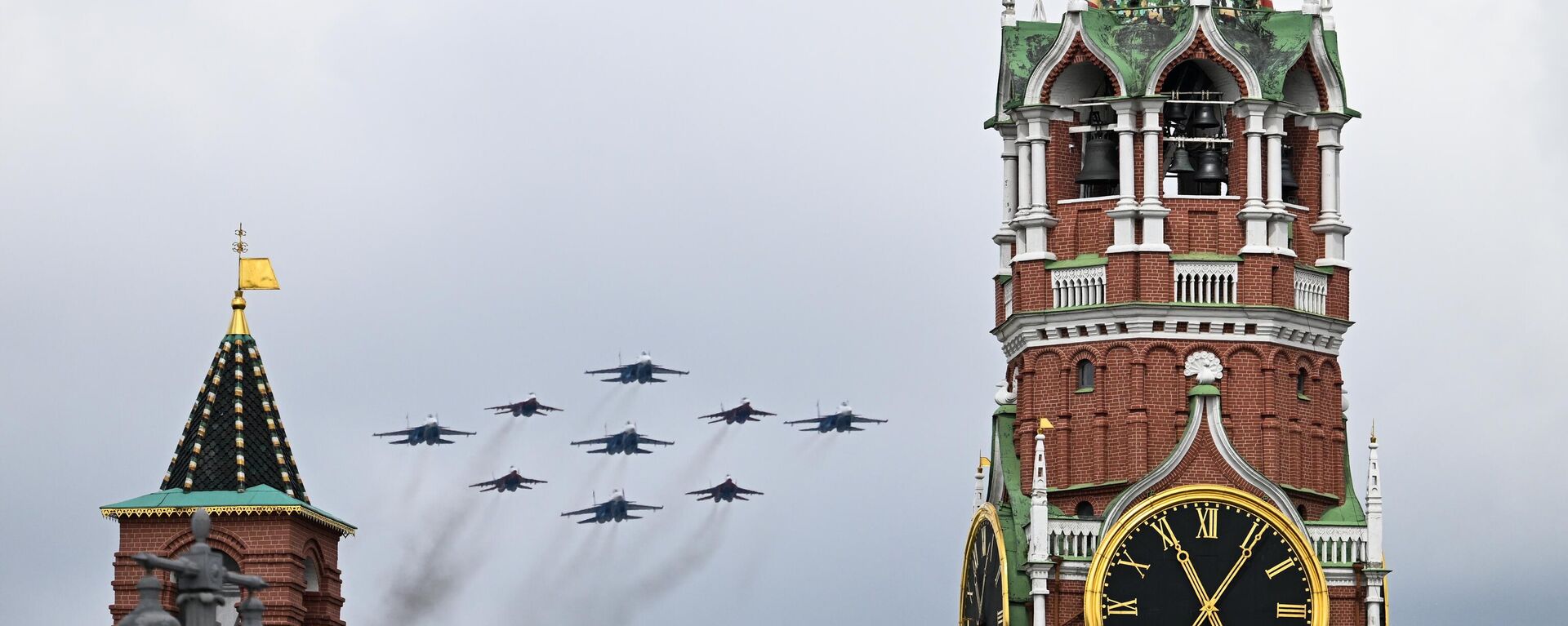 Desfile con motivo del Día de la Victoria en Moscú, 2024  - Sputnik Mundo, 1920, 08.05.2025