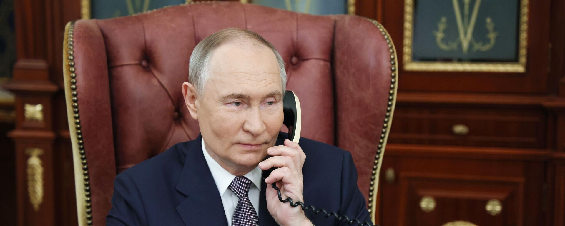 Vladímir Putin, presidente ruso  - Sputnik Mundo, 1920, 14.05.2025