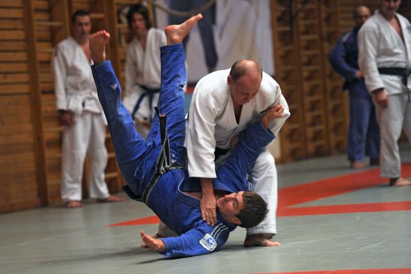 Putin practicando judo. Del archivo del Servicio de Prensa del presidente ruso. Putin practicando judo. Del archivo del Servicio de Prensa del presidente ruso. - Sputnik Mundo