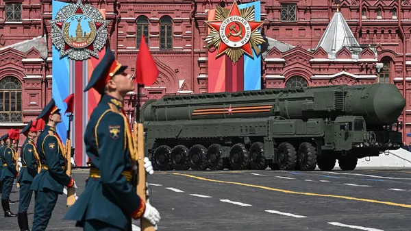 Desfile militar dedicado al 79º aniversario de la Victoria en la Gran Guerra Patria  - Sputnik Mundo