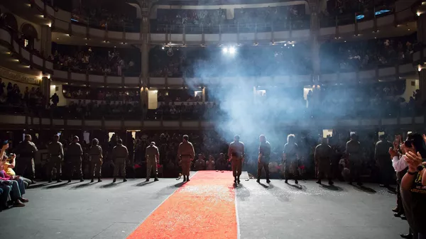 La Compañía de Teatro Penitenciario del Penal de Santa Martha Acatitla, integrada por actores de la Penitenciaría de Santa Martha Acatitla, presenta Ricardo III en el Teatro de la Ciudad Esperanza Iris - Sputnik Mundo