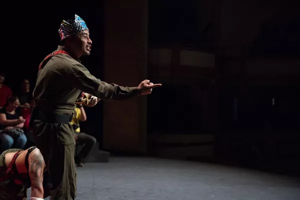 Función de Ricardo III en el Teatro de la Ciudad Esperanza Iris en 2018 - Sputnik Mundo