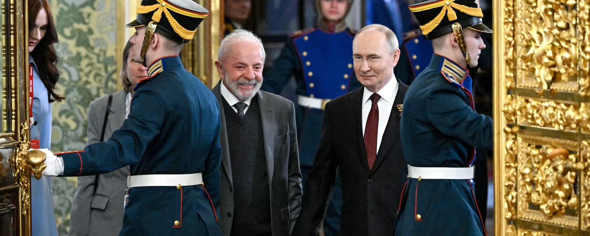 El presidente brasileño Lula da Silva y el mandatario ruso Vladímir Putin El presidente brasileño Lula da Silva y el mandatario ruso Vladímir Putin - Sputnik Mundo, 1920, 10.05.2025