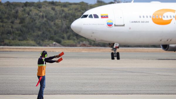 Aeropuerto venezolano  - Sputnik Mundo