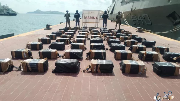 Los elementos de la Marina han incautado decenas de toneladas de cocaína en operaciones marítimas en las costas del Pacífico y del Caribe de México.  - Sputnik Mundo