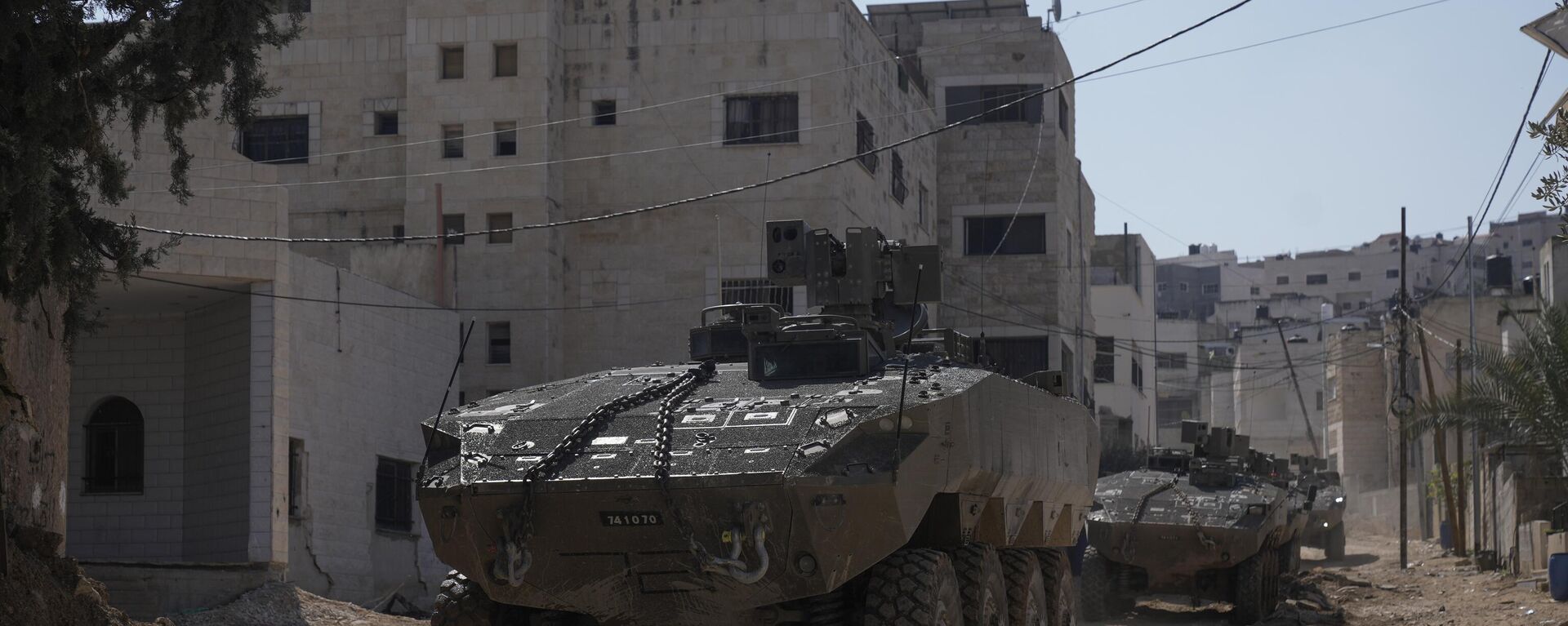 Fuerzas israelíes en la ciudad de Yenín, en Cisjordania - Sputnik Mundo, 1920, 21.05.2025