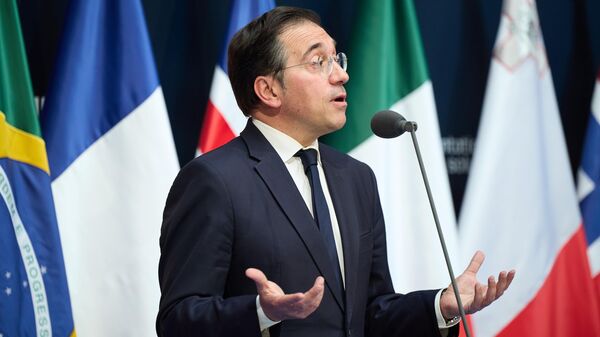 José Manuel Albares, ministro de Asuntos Exteriores de España, durante la Reunión Ministerial de Madrid para la implementación de la solución de los dos Estados, 25 de mayo de 2025 en Madrid, España - Sputnik Mundo