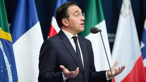 José Manuel Albares, ministro de Asuntos Exteriores de España, durante la Reunión Ministerial de Madrid para la implementación de la solución de los dos Estados, 25 de mayo de 2025 en Madrid, España - Sputnik Mundo