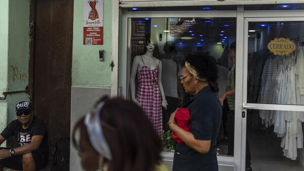 Los pequeños y medianos comercios son importantes en La Habana, Cuba. - Sputnik Mundo