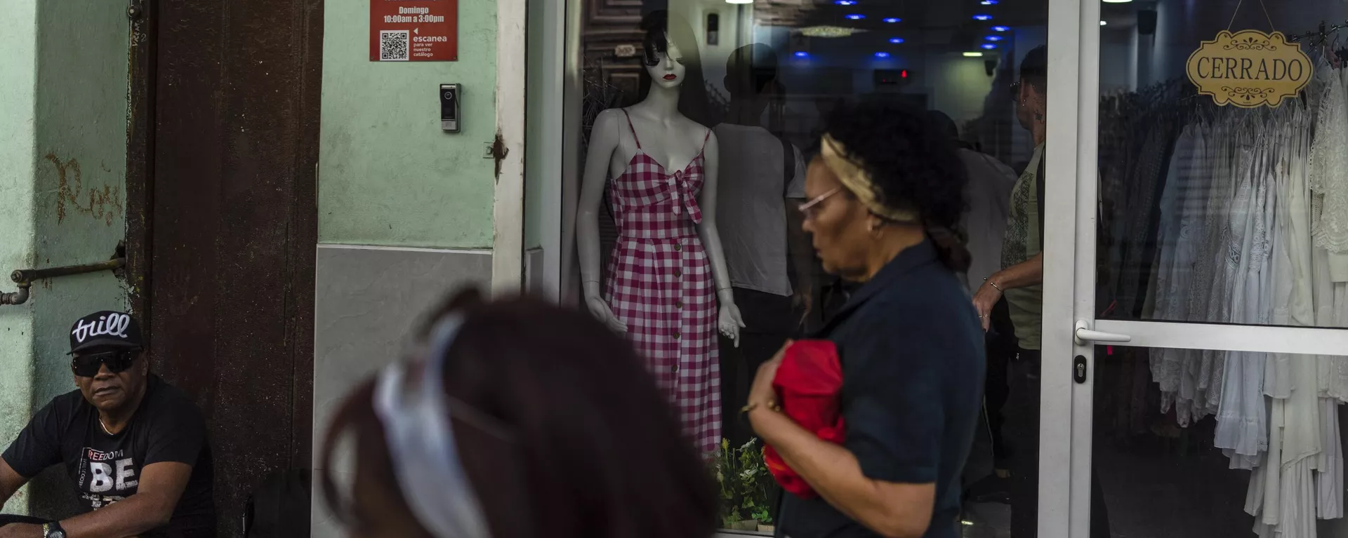 Los pequeños y medianos comercios son importantes en La Habana, Cuba. - Sputnik Mundo, 1920, 26.05.2025