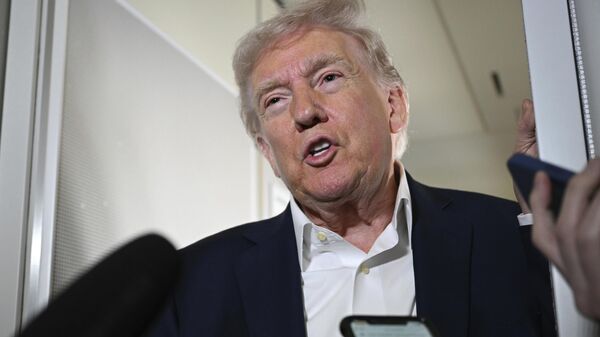 Moscú asume que Trump no está suficientemente informado de lo que ocurre en el contexto del conflicto en Ucrania - Sputnik Mundo