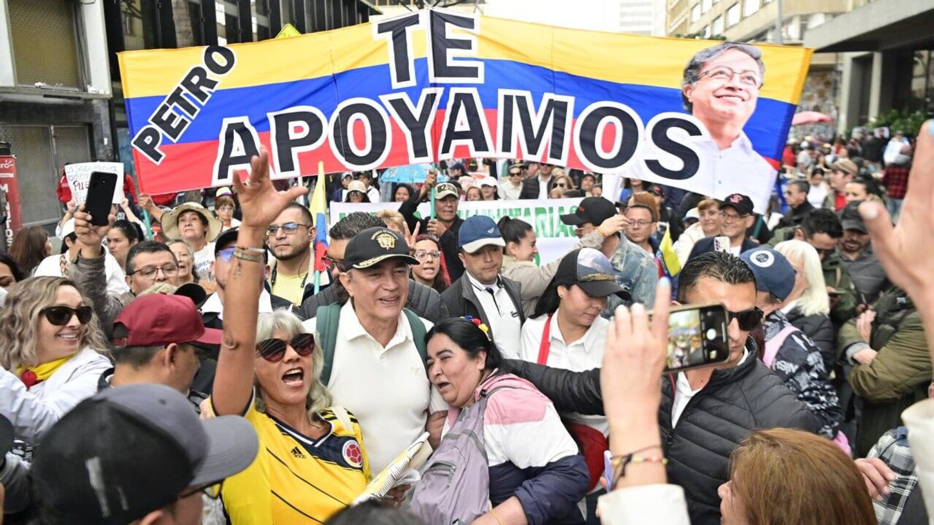 A un año de las elecciones en Colombia, ¿podrá el oficialismo de Petro mantener la presidencia? A un año de las elecciones en Colombia, ¿podrá el oficialismo de Petro mantener la presidencia? - Sputnik Mundo, 1920, 30.05.2025