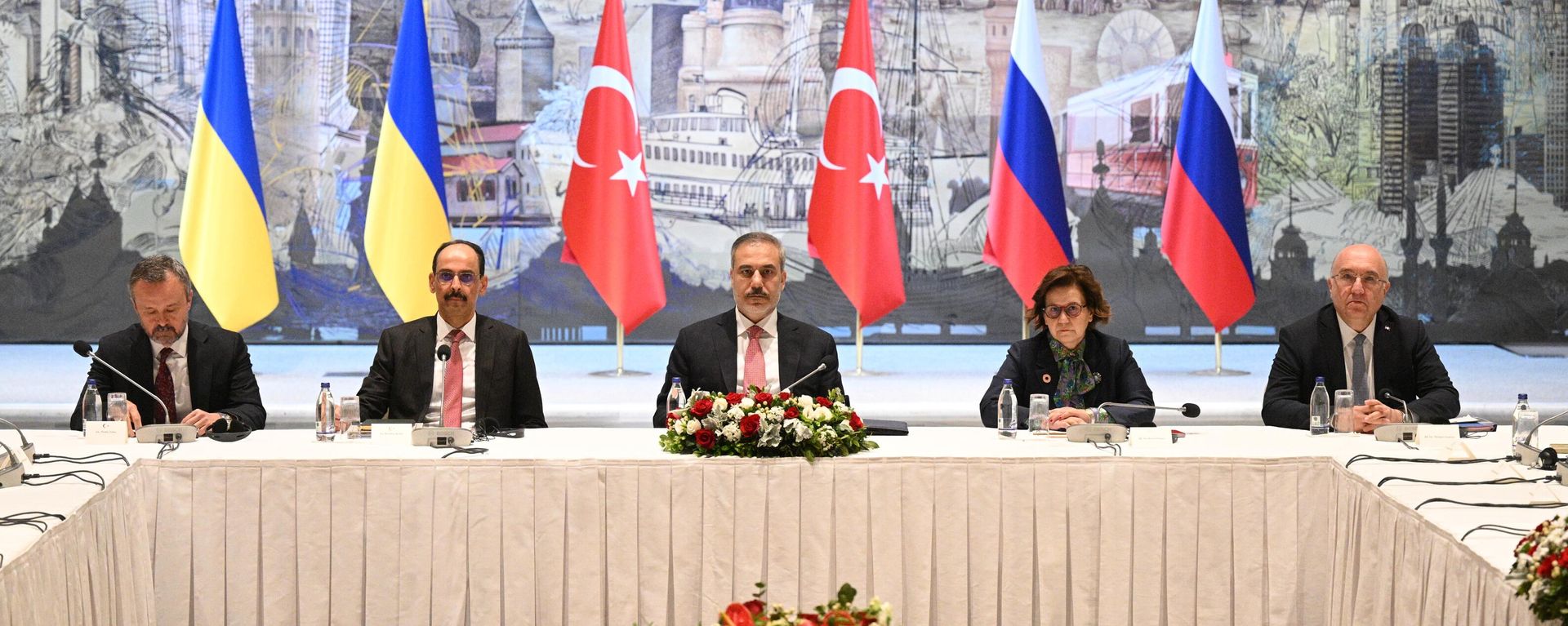 Conversaciones entre Rusia y Ucrania en Estambul - Sputnik Mundo, 1920, 07.09.2026
