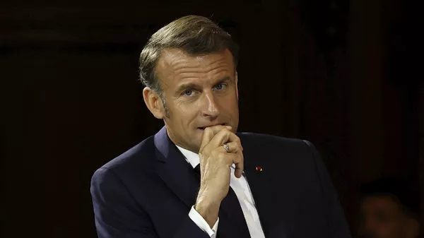 Emmanuel Macron, presidente de Francia, asiste al acto Elige Europa para la ciencia, para animar a investigadores y científicos de todo el mundo a ejercer en Europa, en la Universidad de la Sorbona de París, 5 de mayo de 2025  - Sputnik Mundo