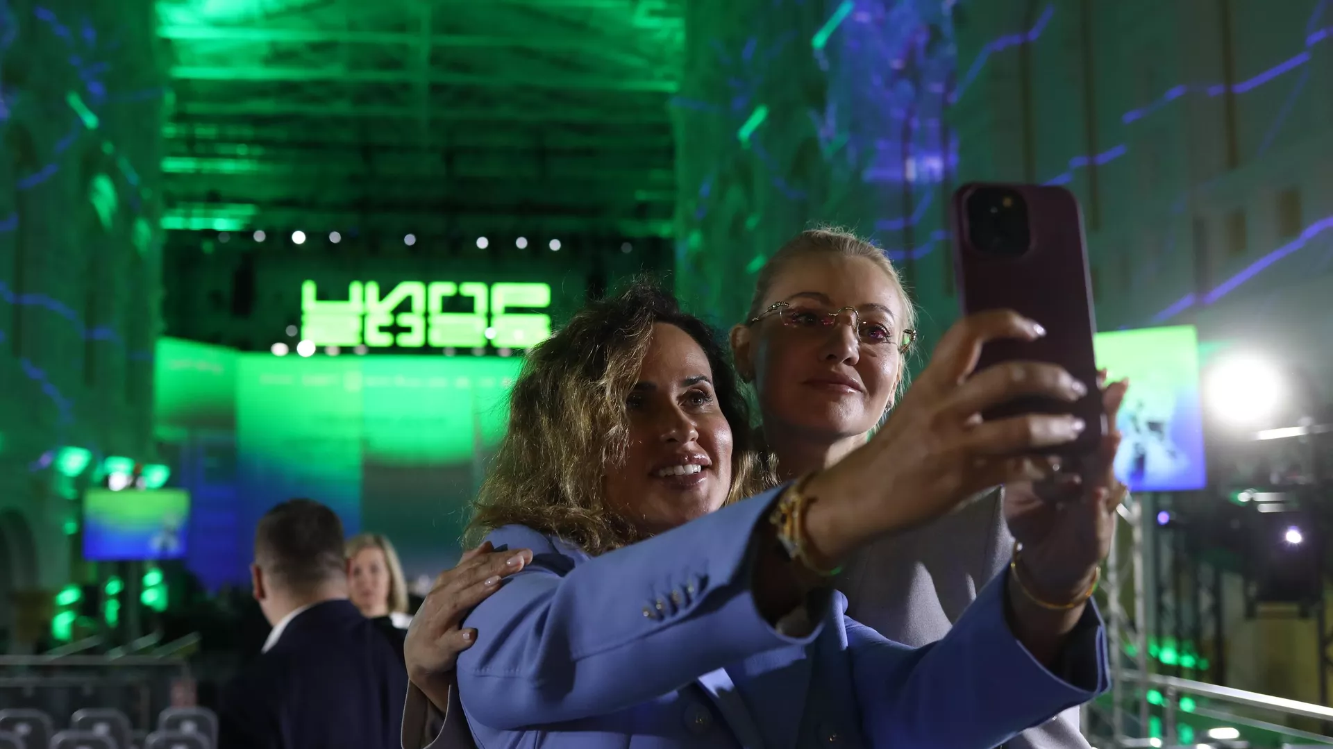 Rusia, el sur y oriente globales fortalecen su soberanía informática y de telecomunicaciones en el Foro Digital Global 