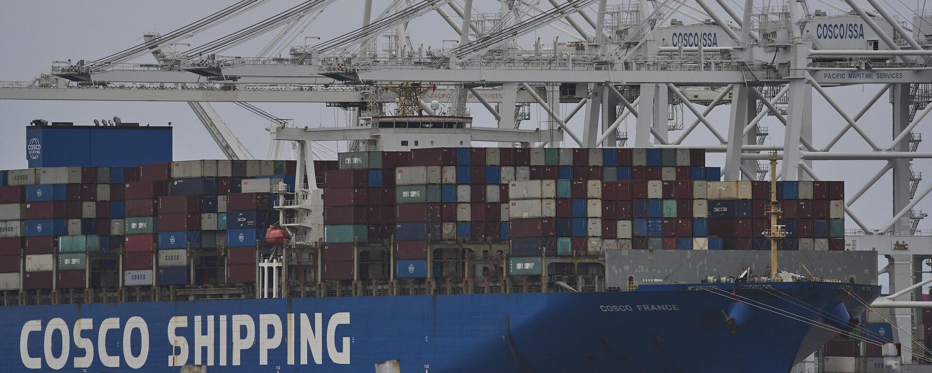 Puerto en California, EEUU - Sputnik Mundo, 1920, 04.08.2025