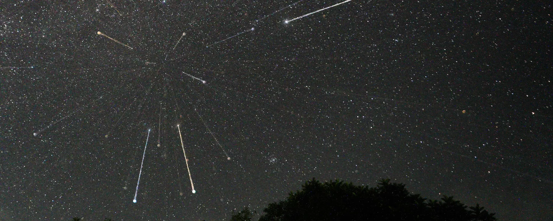 Asteroides - Sputnik Mundo, 1920, 08.06.2025