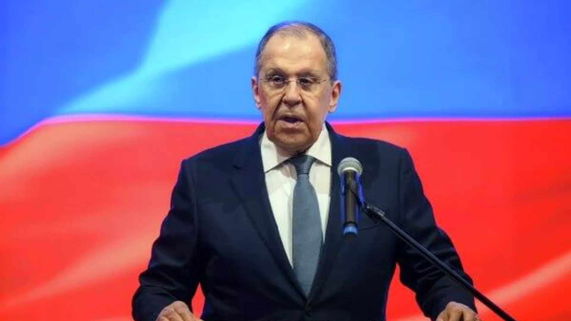 Lavrov nombra al principal aliado de Ucrania en los atentados contra Rusia - Sputnik Mundo, 1920, 09.06.2025