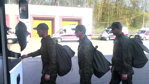 Intercambio de prisioneros de guerra entre Rusia y Ucrania   - Sputnik Mundo