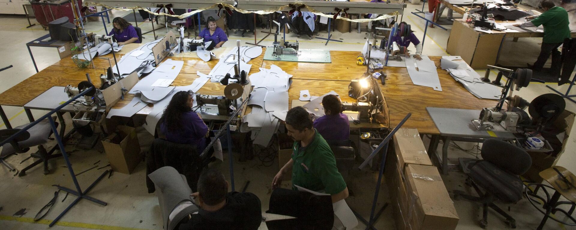 Los comercios fronterizos pasan por momentos complicados desde el segundo mandato de Trump. - Sputnik Mundo, 1920, 29.08.2025