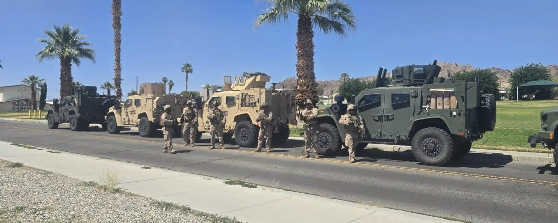 Gobierno de EEUU despliega centenares de marines tras protestas en Los Ángeles - Sputnik Mundo, 1920, 10.06.2025