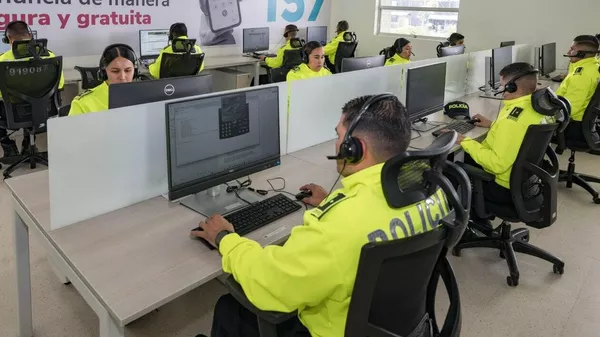 La policía de Colombia confirma 24 atentados en diversas zonas del país - Sputnik Mundo