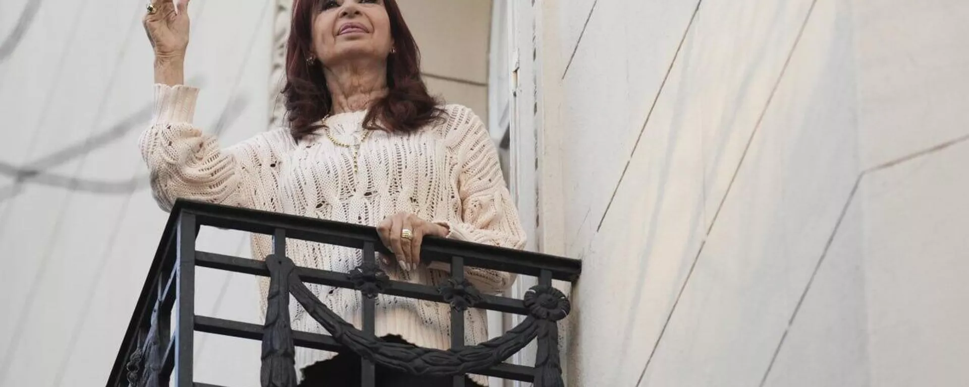 Sin cargo, pero con poder: la política argentina empieza a digerir la condena a Cristina Kirchner - Sputnik Mundo, 1920, 12.06.2025